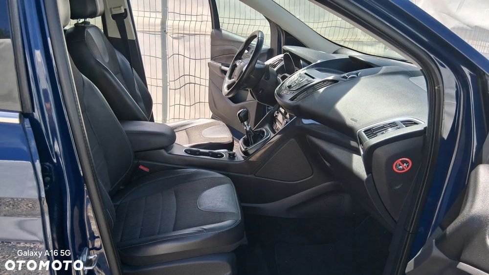 Ford Kuga 2.0 TDCi 4WD Titanium - 16