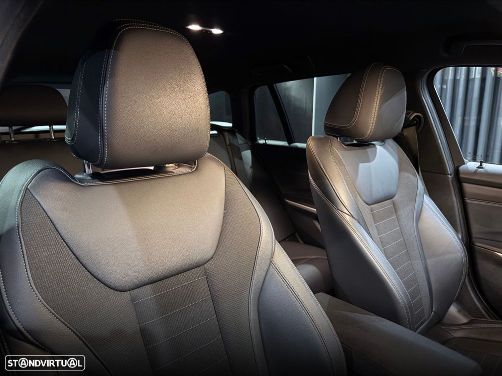 BMW 320 e Line Sport Auto - 34