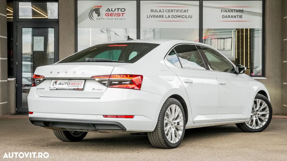 Skoda Superb 2.0 TDI DSG Style - 7