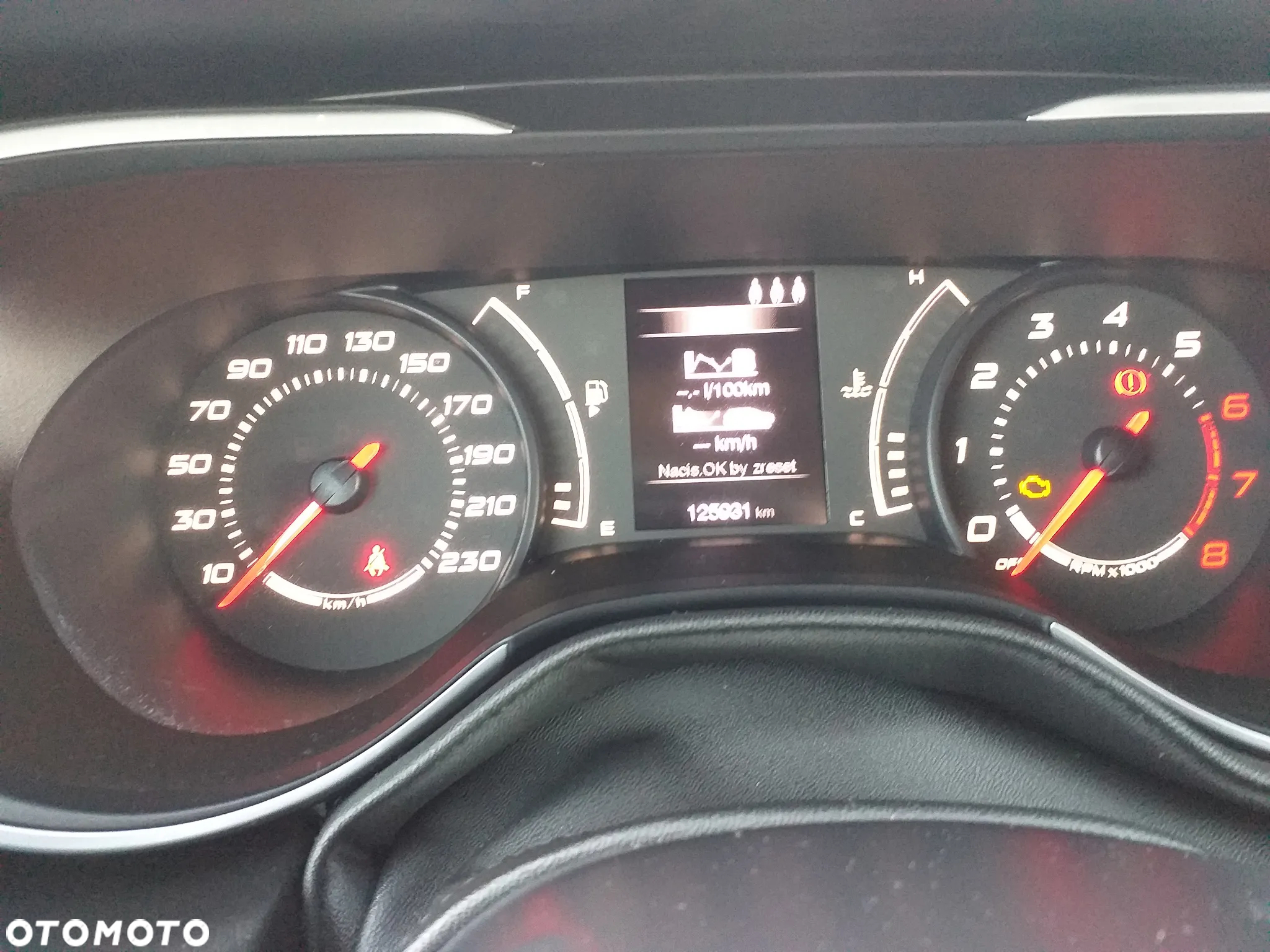 Fiat Tipo 1.4 T-Jet 16v Lounge - 16