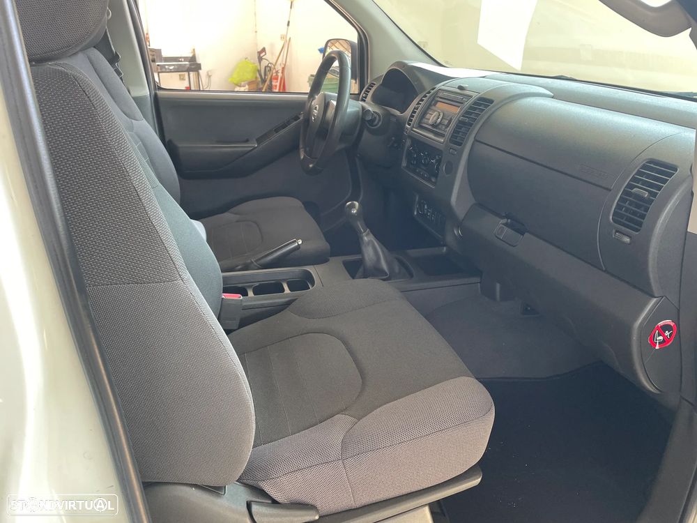 Nissan NAVARA 2.5 DCI 4X4 - 19