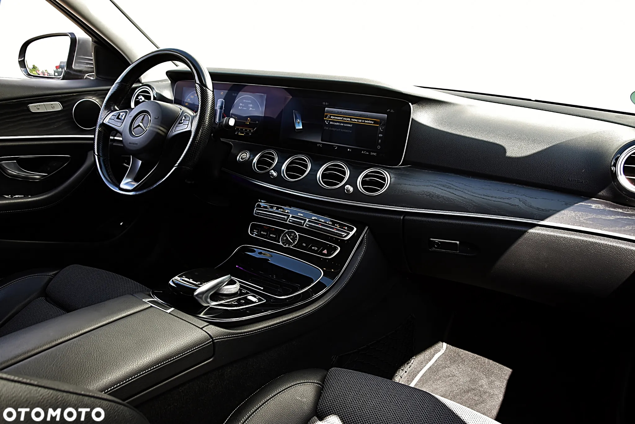 Mercedes-Benz Klasa E 220 d 4Matic T All-Terrain 9G-TRONIC Avantgarde - 24