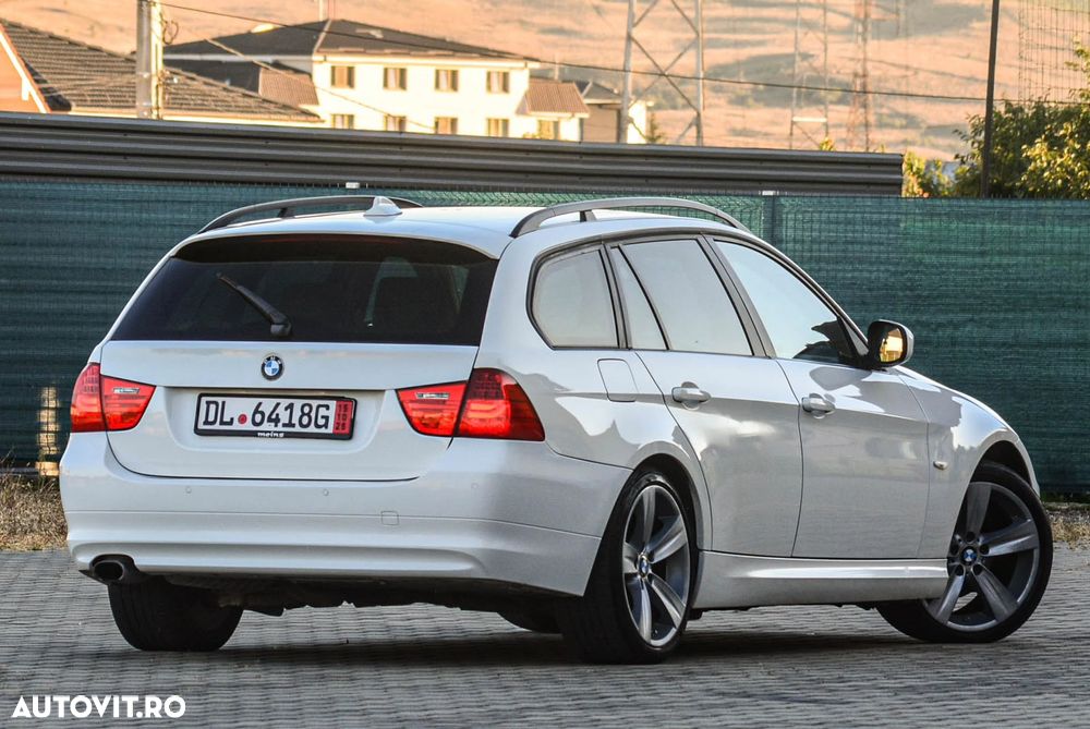 BMW Seria 3 2010 photo 4