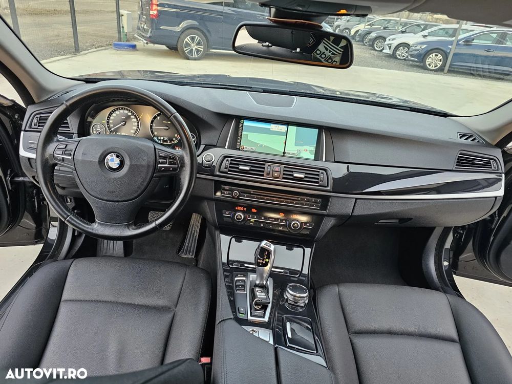 BMW Seria 5 520d AT - 14