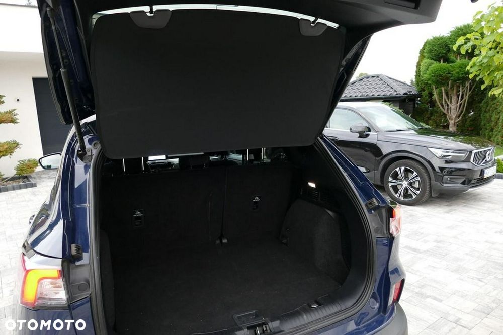 Ford Kuga 2.0 EcoBlue Hybrid TITANIUM X - 34