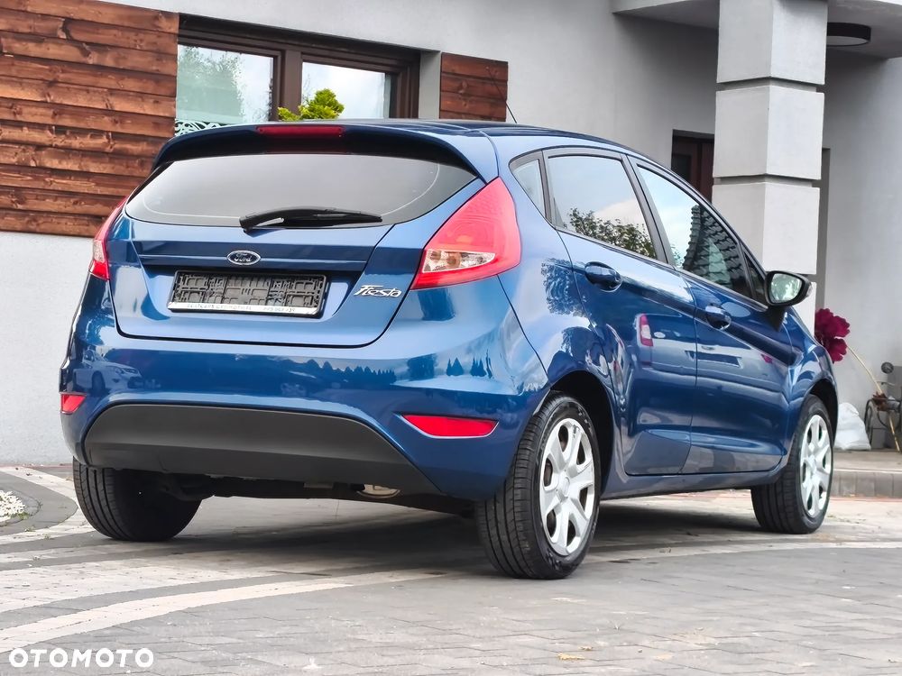 Ford Fiesta 1.3 Ghia - 20