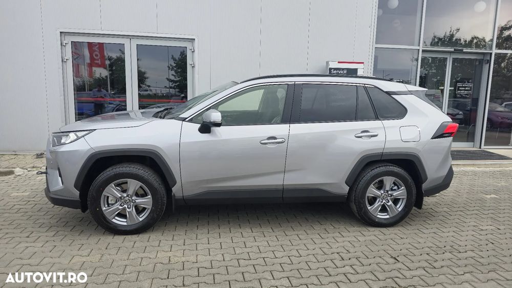 Toyota RAV4 - 7