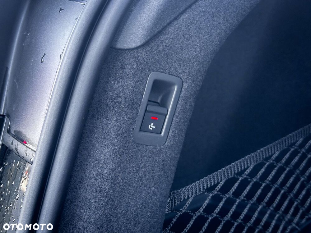 Audi A6 Sportback e-tron - 10