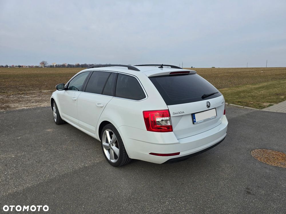 Skoda Octavia 1.5 TSI GPF ACT Style - 4