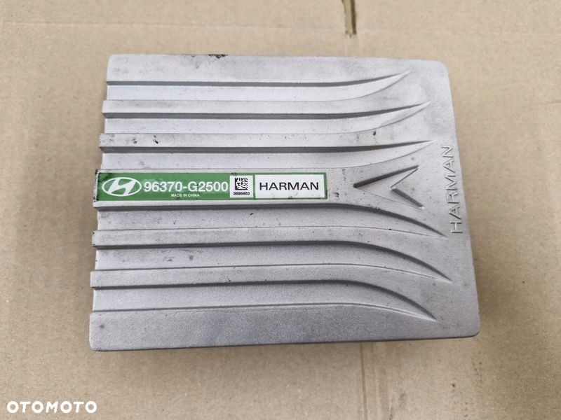 HYUNDAI IONIQ IV 4 WZMACNIACZ RADIA HARMAN 96370-G2500 - 2