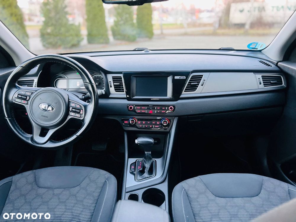Kia Niro 1.6 GDI Hybrid L - 13
