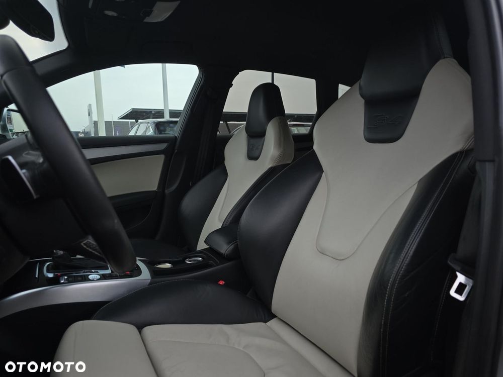 Audi S4 Avant 3.0 TFSI Quattro S tronic - 19