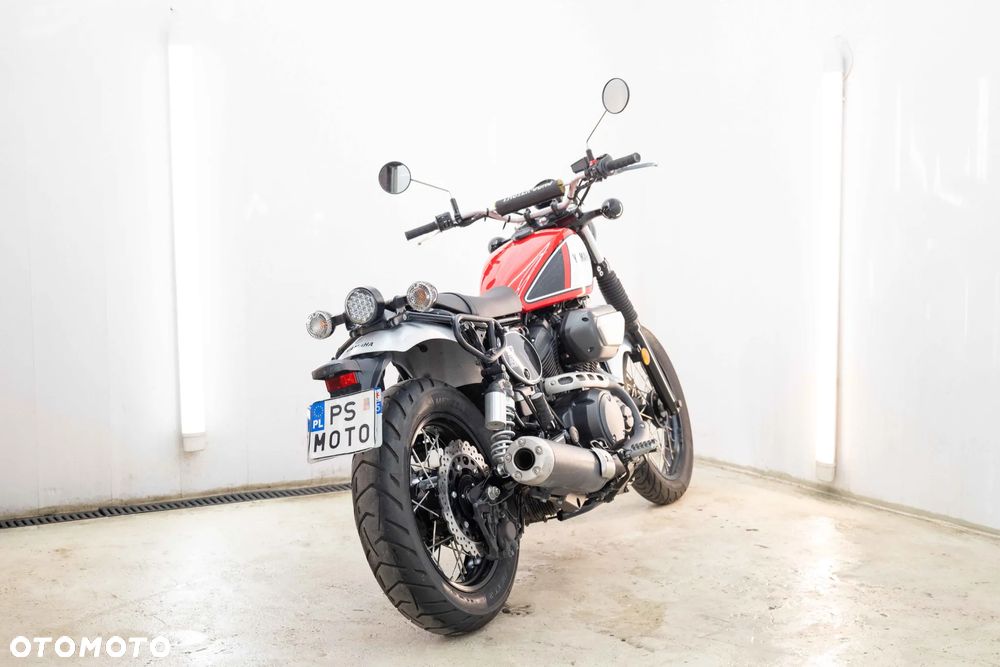Yamaha SCR - 6