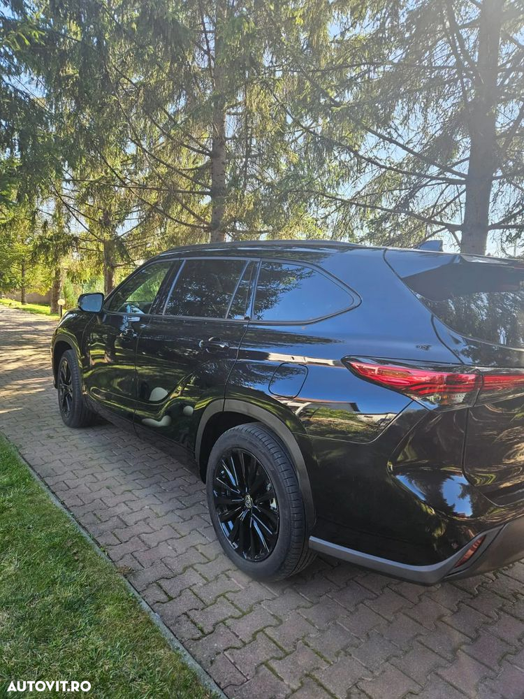 Toyota Highlander 2.5 L Hybrid Dynamic Force 248CP Exclusive Pearly - 3