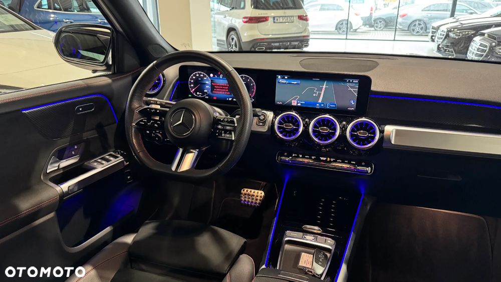 Mercedes-Benz GLB 200 AMG Line 7G-DCT - 31