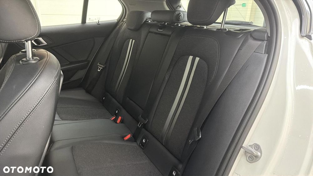 BMW Seria 1 118i Advantage - 16