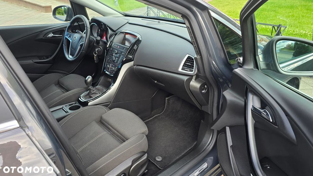 Opel Astra - 11