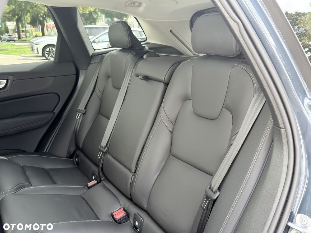 Volvo XC 60 - 13