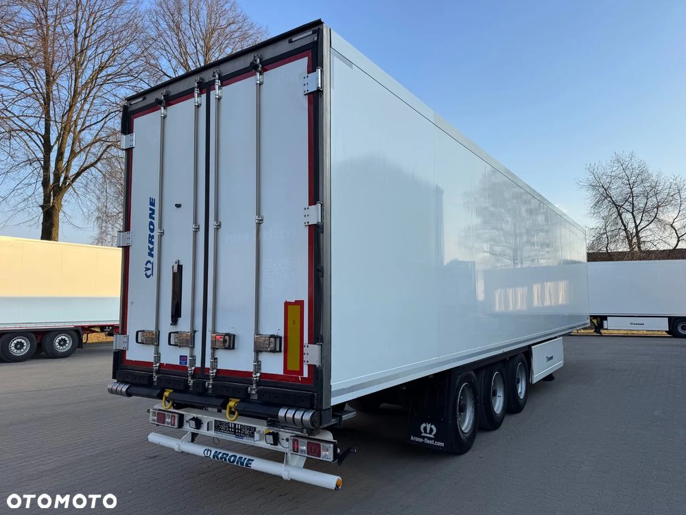 Krone Hakowa, Thermo King SLXi 400 - 9