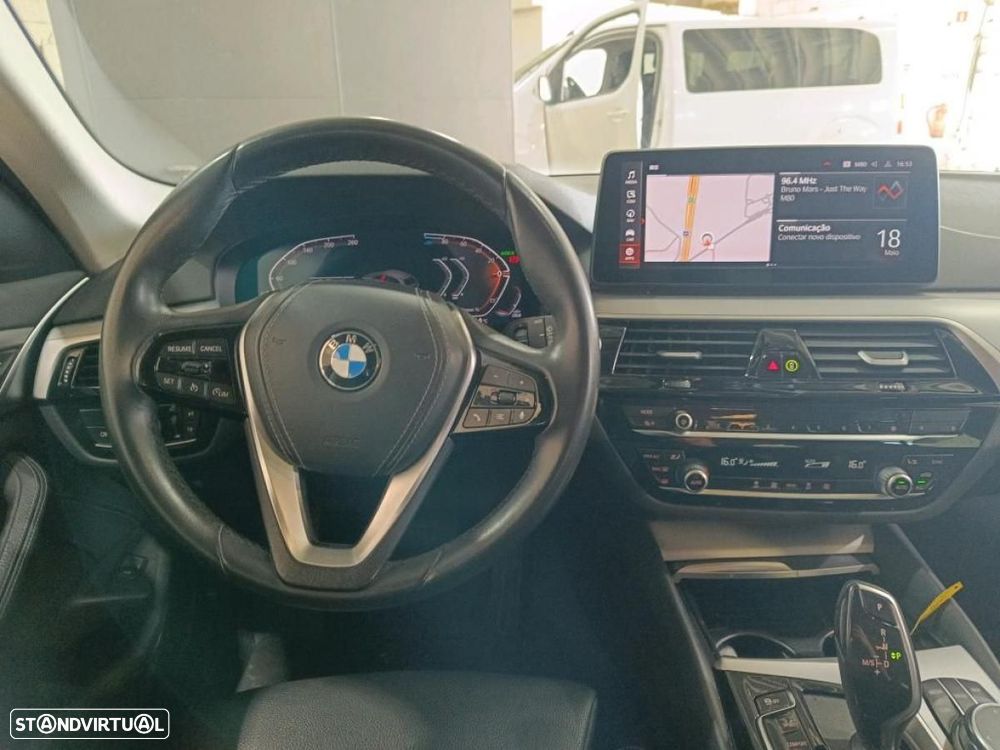 BMW 520 d Auto - 8