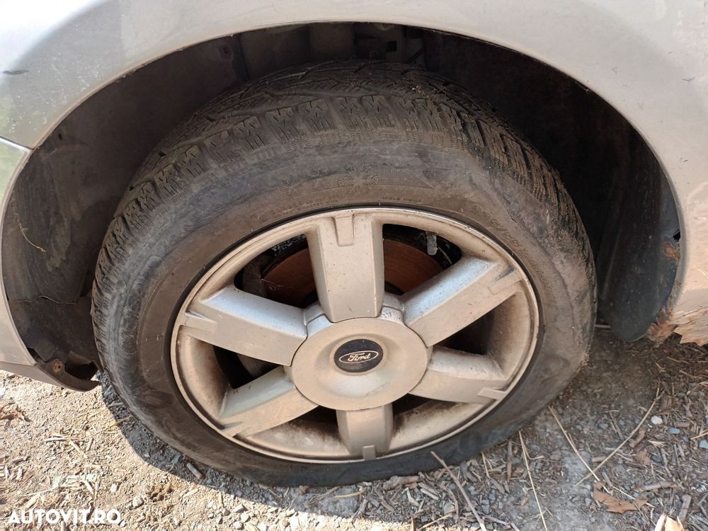 Dezmembrari  Ford FOCUS Mk 2  2004  > 2012 1.6 Benzina - 4