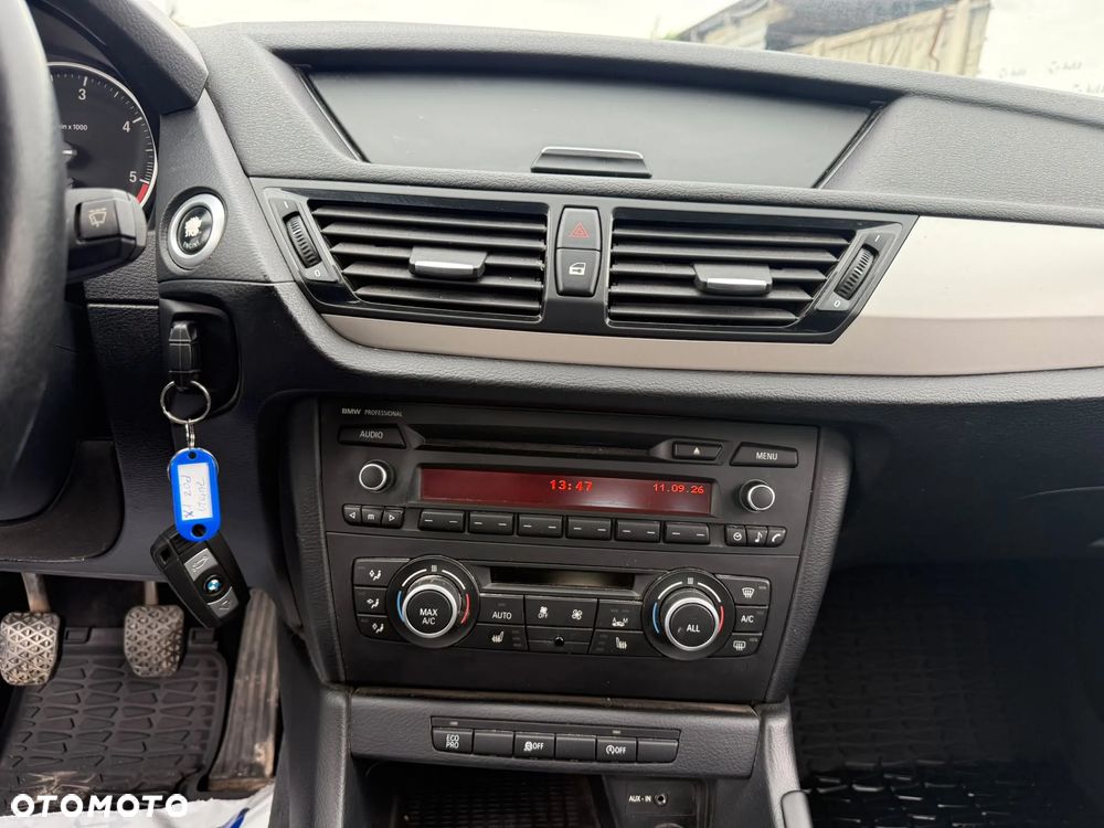 BMW X1 - 11