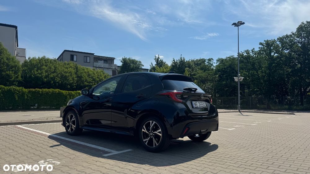 Toyota Yaris - 4