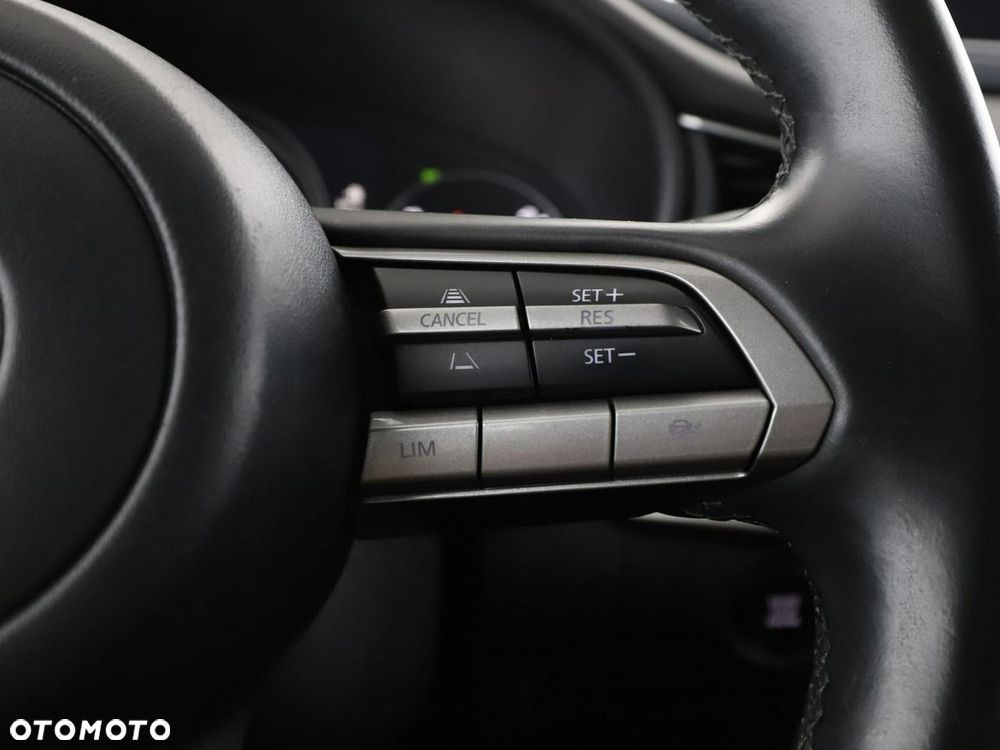 Mazda CX-30 SKYACTIV-X 2.0 M-Hybrid SELECTION - 32