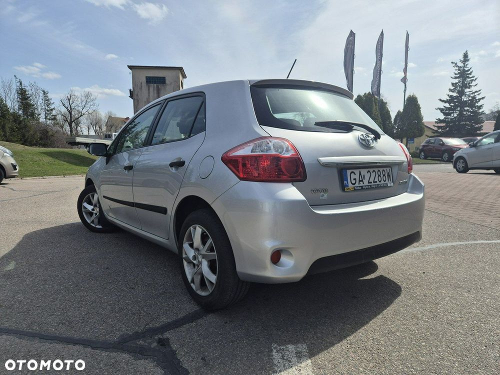 Toyota Auris 1.6 Comfort - 7