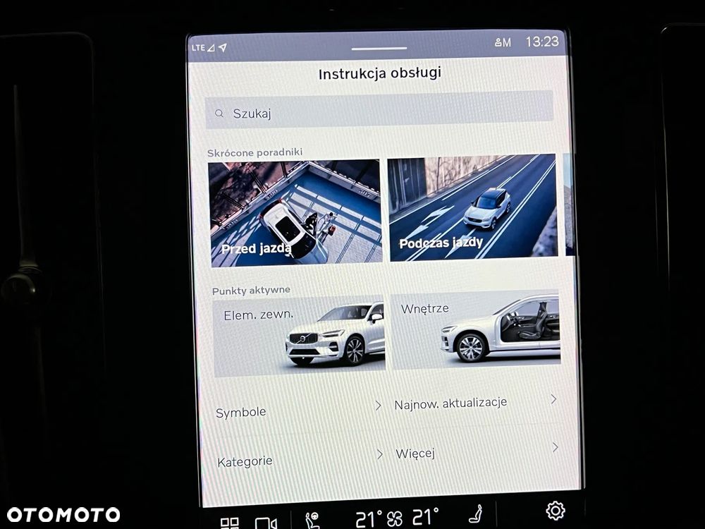 Volvo XC 60 B4 D Plus Dark - 25