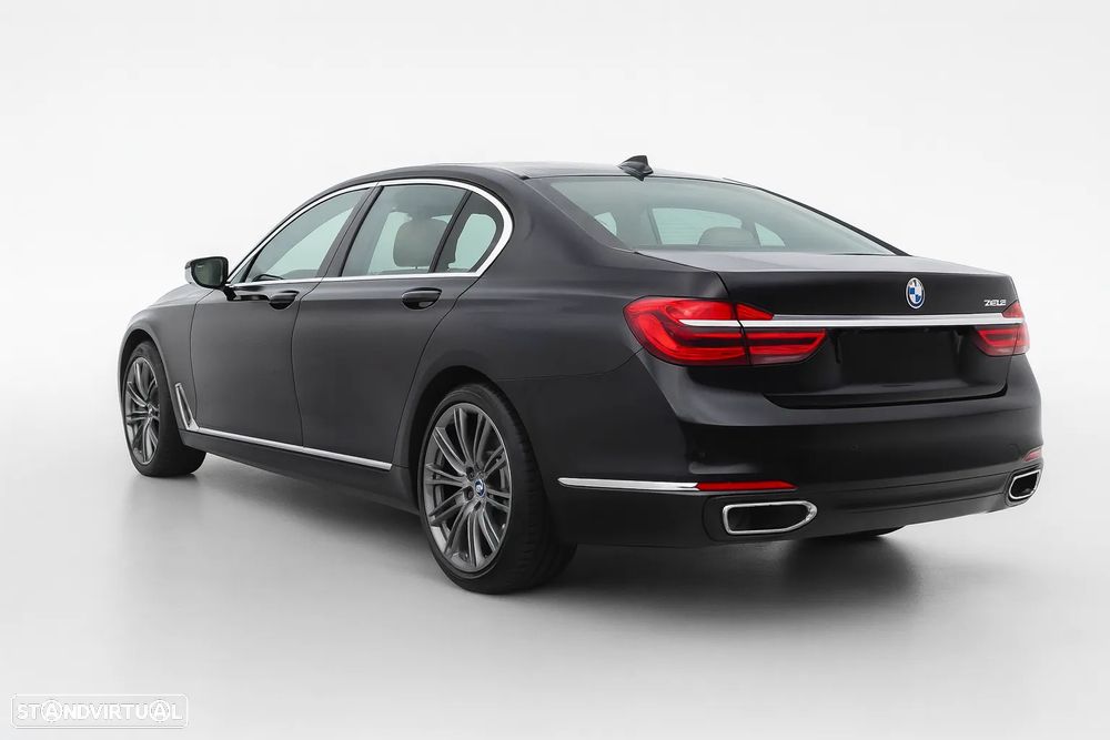 BMW 740 e iPerformance Pack M - 4