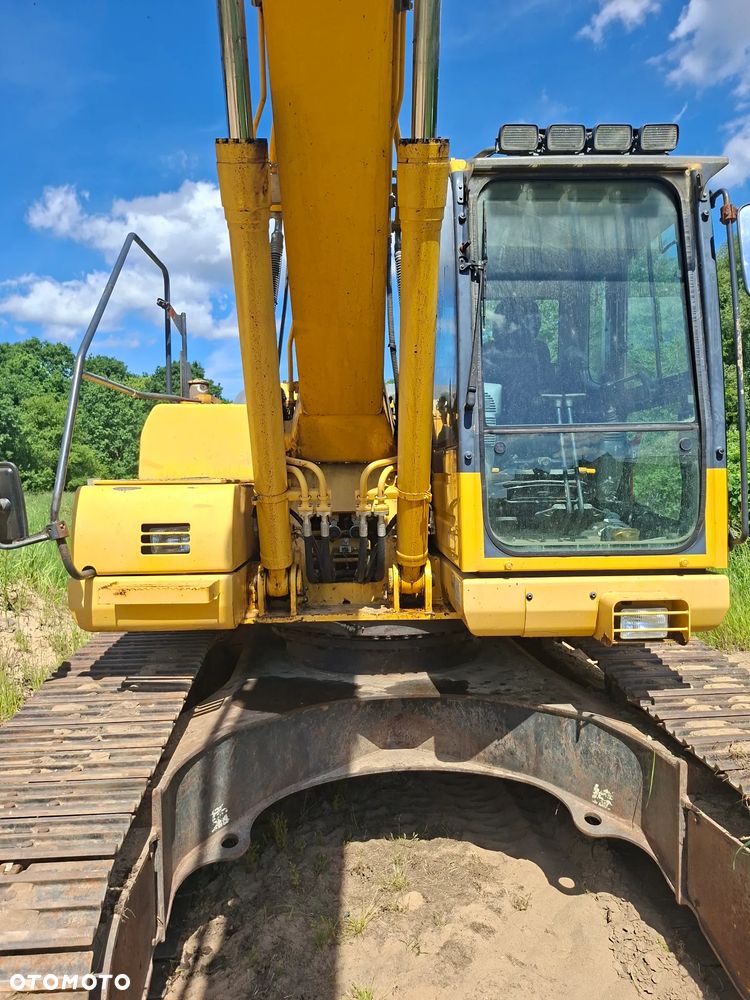 Komatsu PC210LC-8 - 6