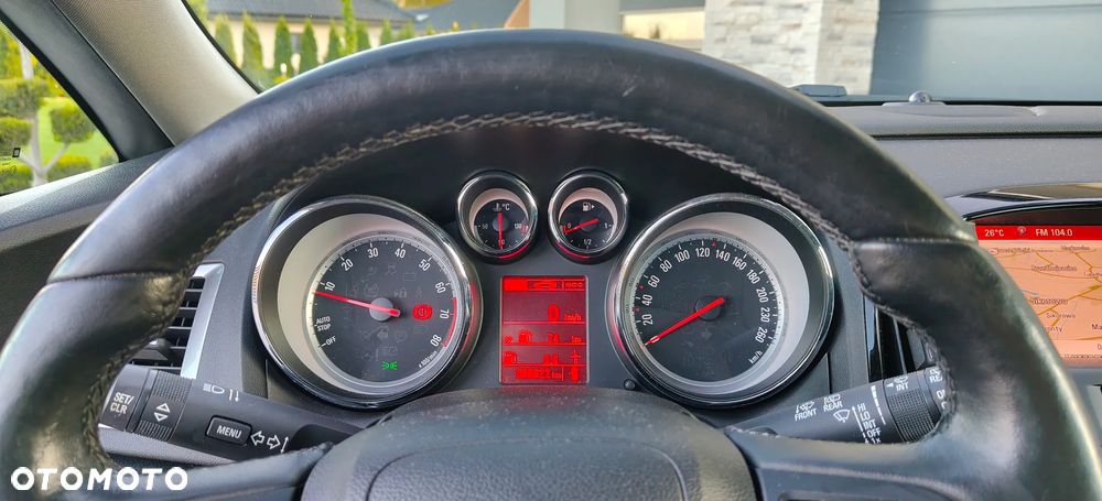 Opel Astra 1.4 Turbo Exklusiv - 23