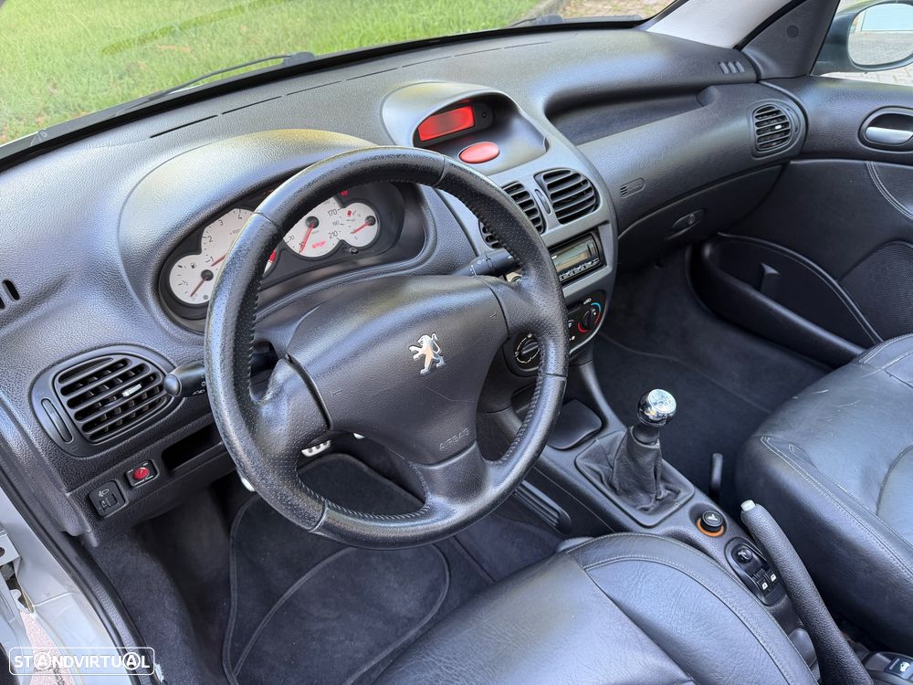 Peugeot 206 CC 1.6 Roland Garros - 21