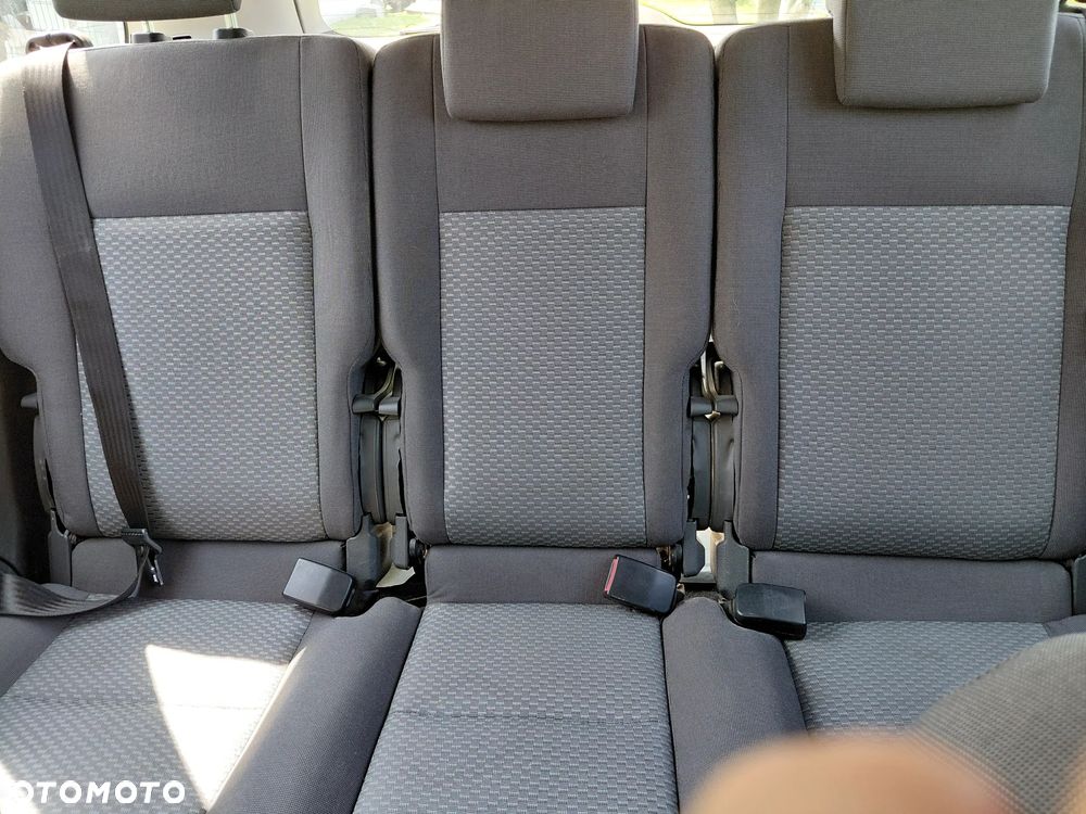 Ford C-MAX - 10
