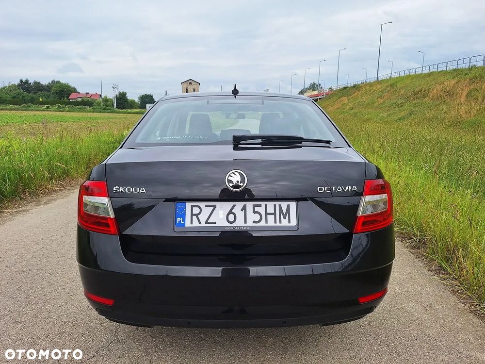 Skoda Octavia 1.6 TDI Ambition - 6