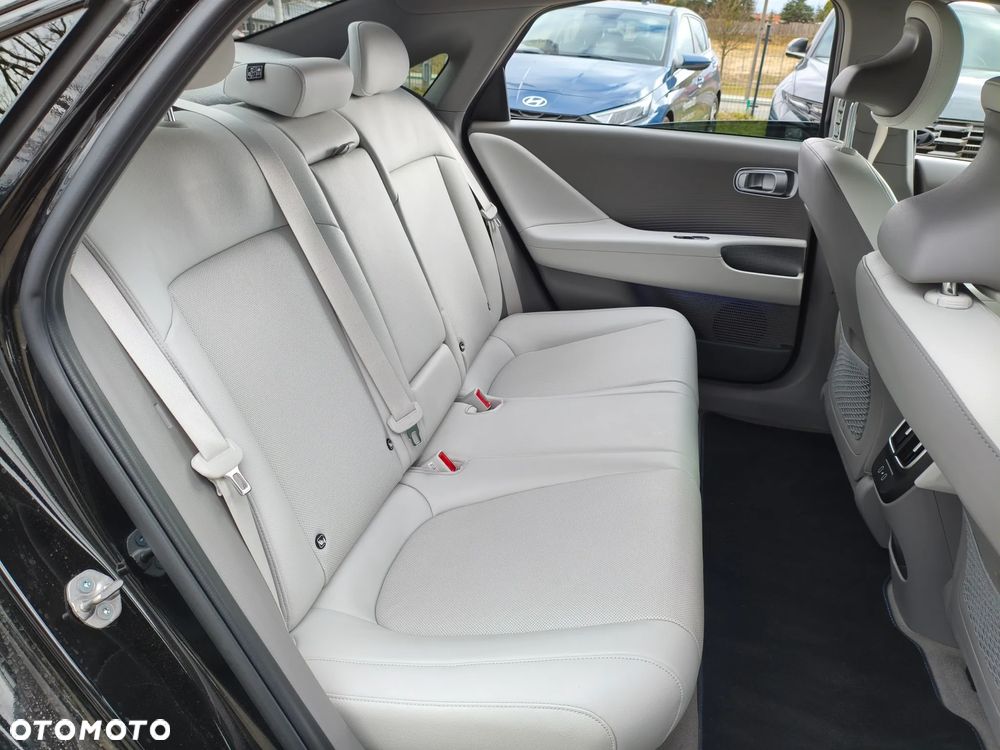 Hyundai IONIQ 6 77kWh Uniq 4WD - 17