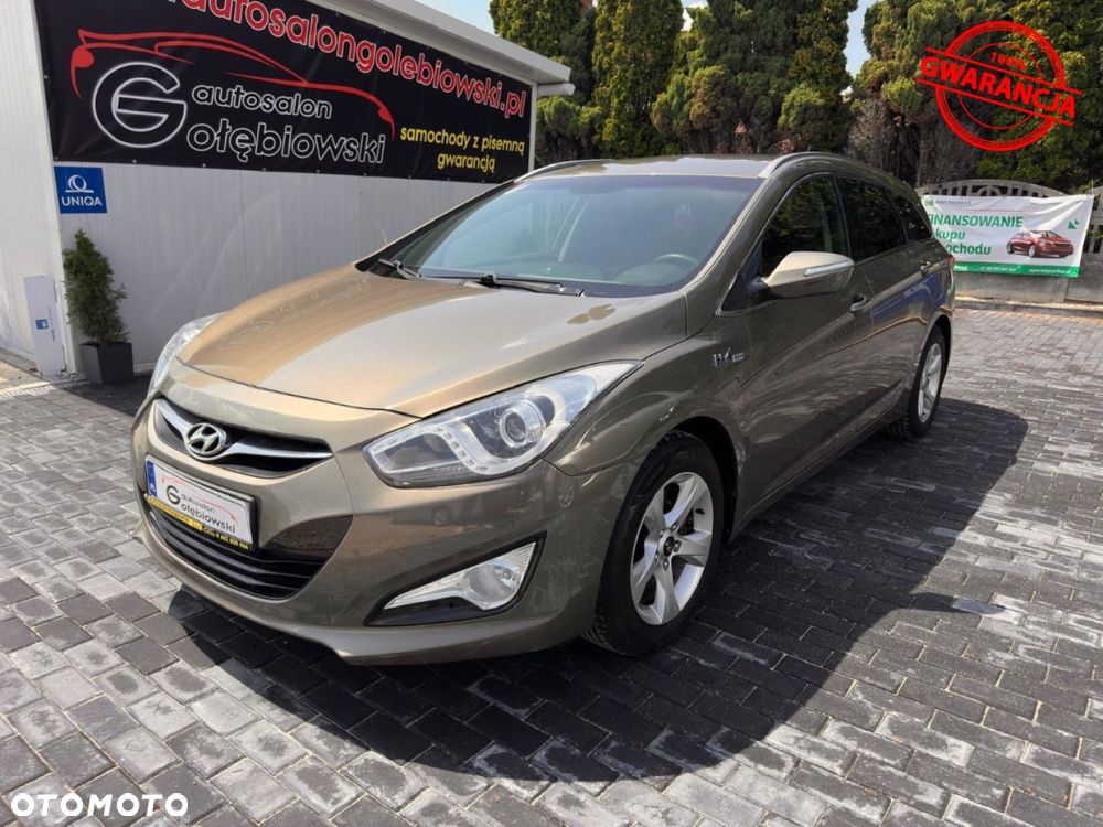 Hyundai i40 Kombi blue 1.6 Family+ - 2