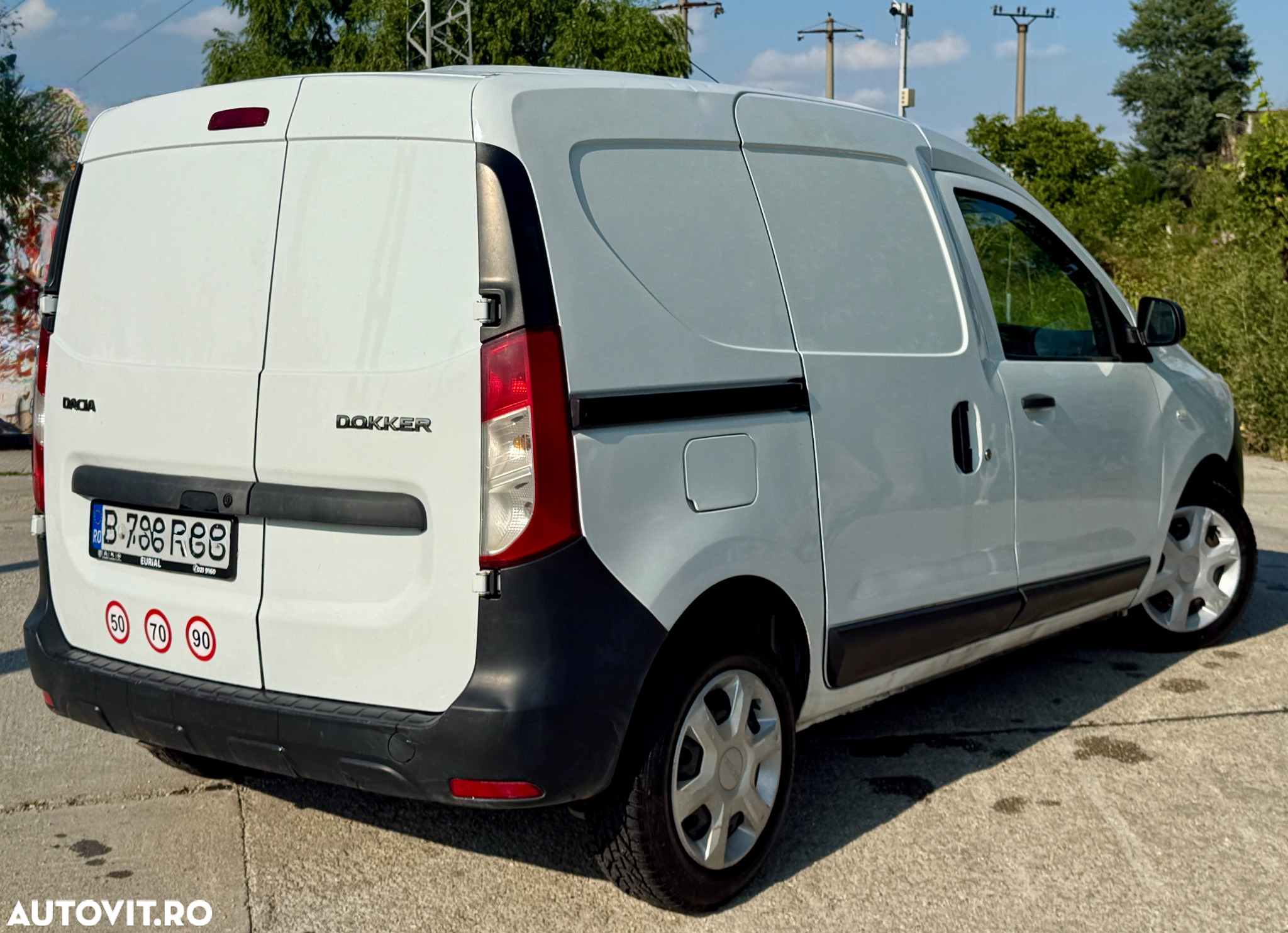 Dacia Dokker 1.5 dCi 90 CP Laureate - 4
