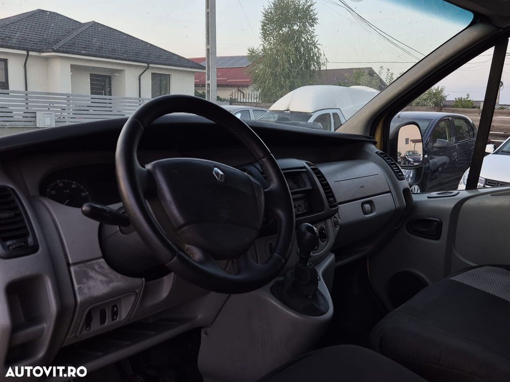 Renault TRAFIC - 18