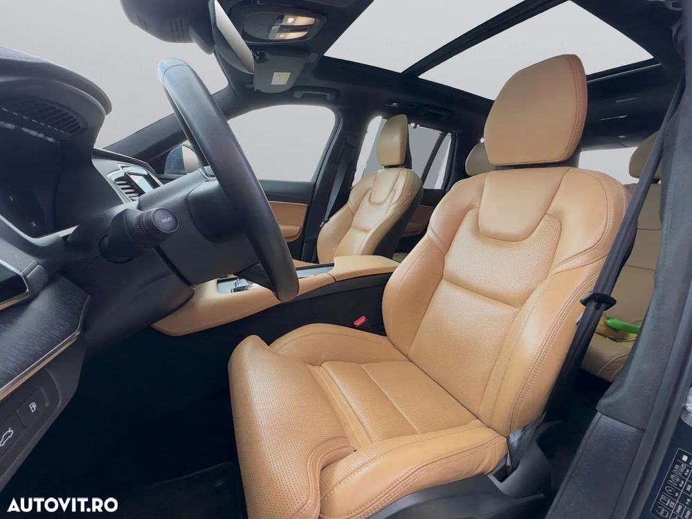 VOLVO XC90 2022 — imagine 12