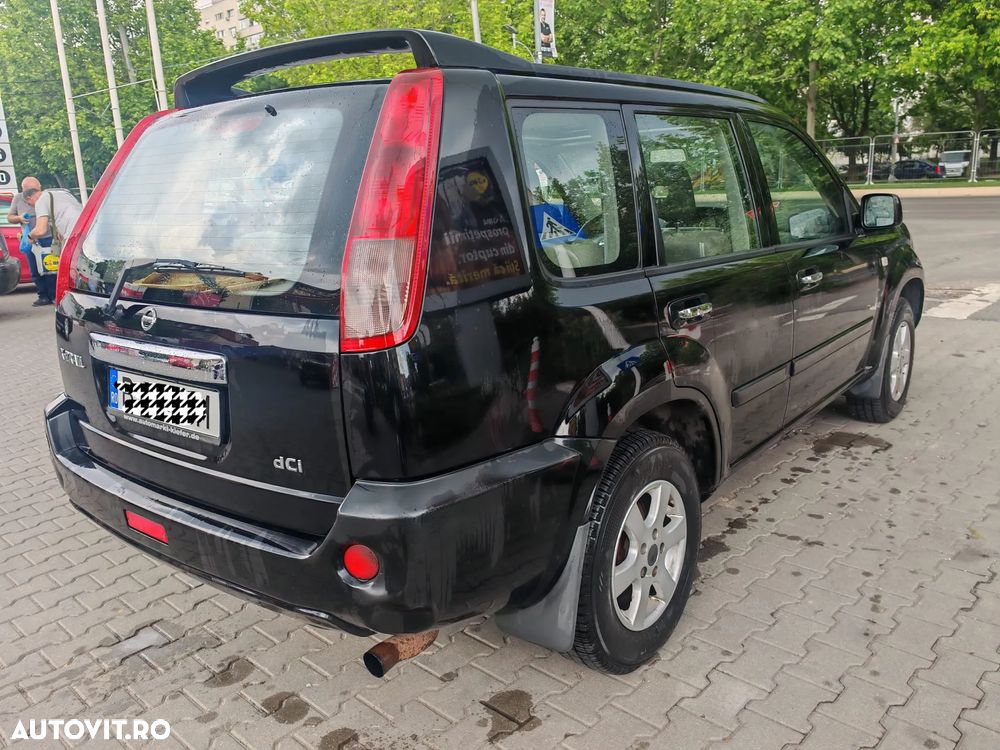 Nissan X-Trail 2.2 dCi Comfort - 4