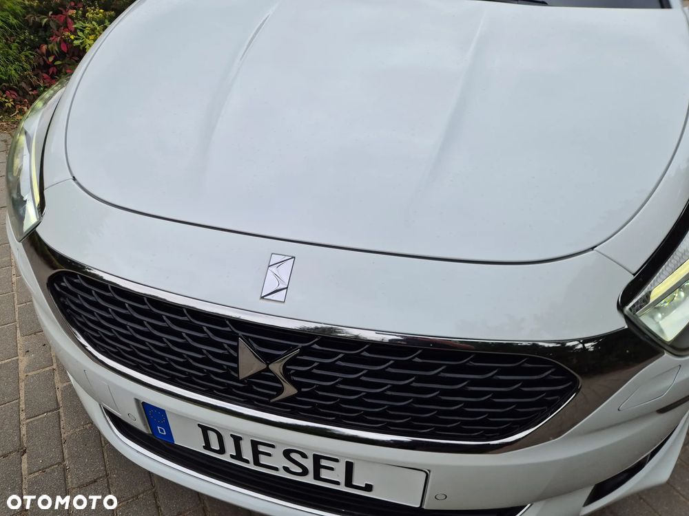 DS Automobiles DS 5 - 12