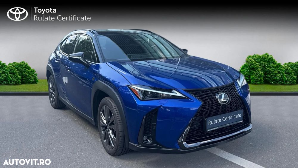 Lexus UX 300h AWD CVT HEV Business - 19