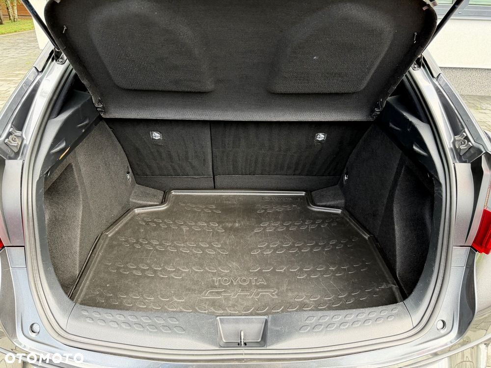 Toyota C-HR Business-Edition - 34