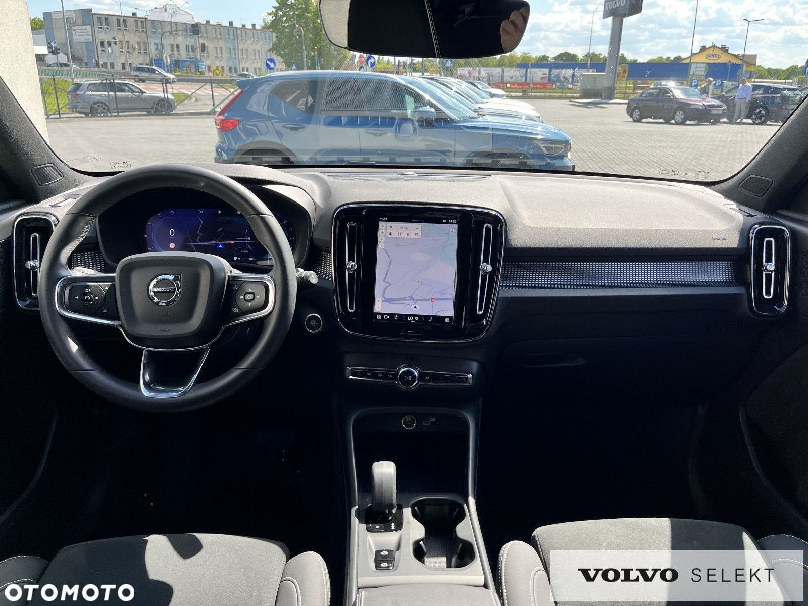 Volvo XC 40 - 25