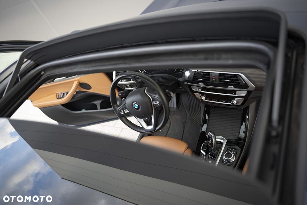 BMW X3 - 13