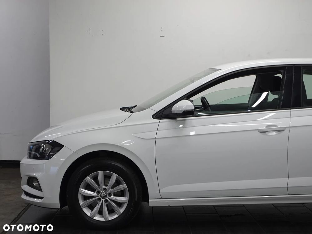 Volkswagen Polo - 15