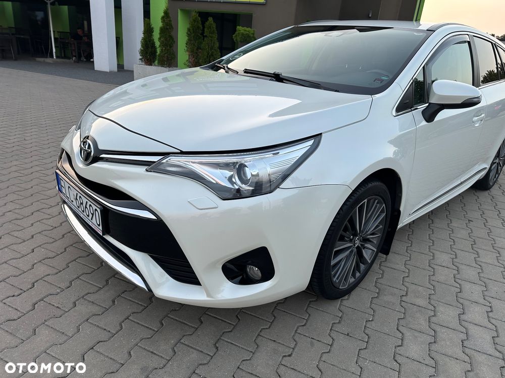 Toyota Avensis Touring Sports 1.8 Comfort - 15