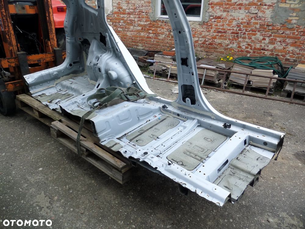 HYUNDAI IX35 IX 35 BŁOTNIK LEWY TYŁ PRÓG SŁUPEK RAMA BOK - 3